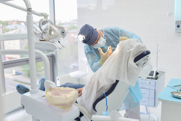 Best Tooth Infection Emergency Dentist  in North Grosvenor Dale, CT